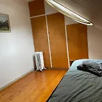 Stor Enebolig I Sentrum Med Sjoutsikt! * Svelgen